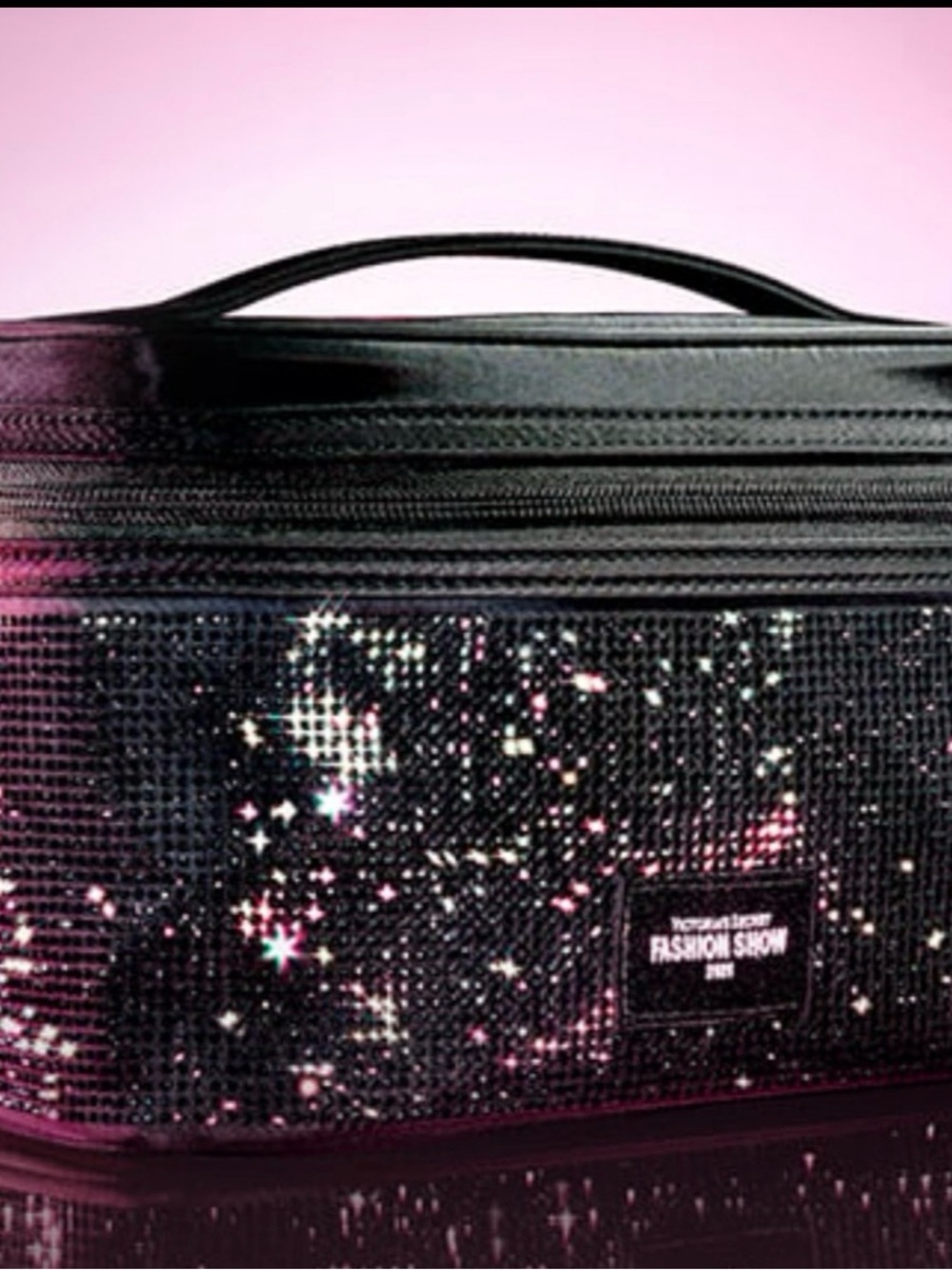 Victoria's Secret Fashion Show 2026 Bling Vanity
Case Brand New